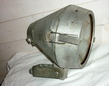 Lampe projecteur de bateau