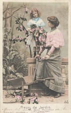 CP GARDEN FLOWERS LITTLE GIRL MOTHER ELEGANT WHEELBARROW ROSES - 64190