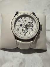 montre tommy hilfiger homme