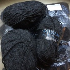 Lot de 10 Pelotes de Laine