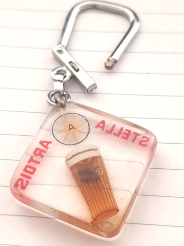 Porte clé biere stella - ,