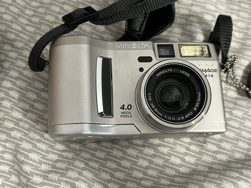 Minolta dimage s414 mp 4x - 4.0,