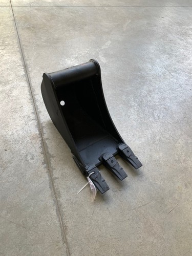 Godet 230mm pour mini - godet, pelle
