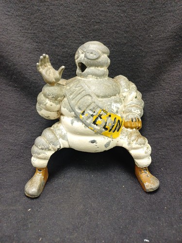 Ancien bibendum alu pour