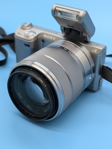 Sony nex camera bundle - nex-5n,