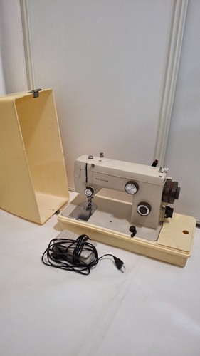 Machine coudre riccar - machine,