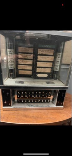 Wurlitzer jukebox machine - wurlitzer,