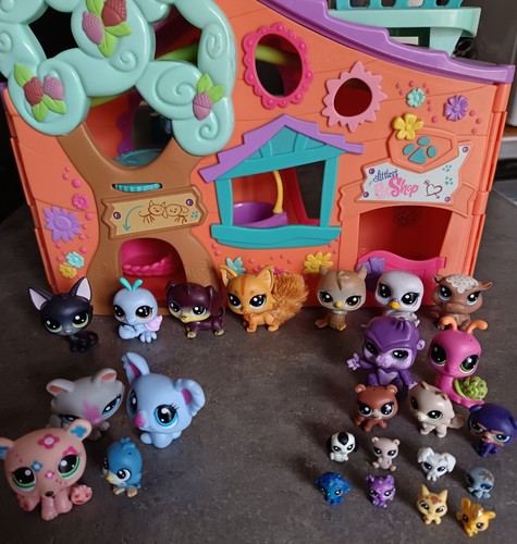 Joli lot 24 figurines - n°7:,