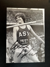ULRIKE NASSE - MEYFARTH - GERMAN OLYMPIC GOLD MEDALLIST - SIGNED B/W PHOTOGRAPH