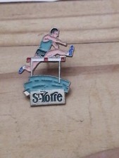 Pin's Pins Pin LAPEL Drink Water Jump Hedge Race "St Yorre" 
