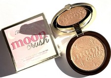 Too Faced Moon Crush Out Of This World surligneur Summer Moon 7 g