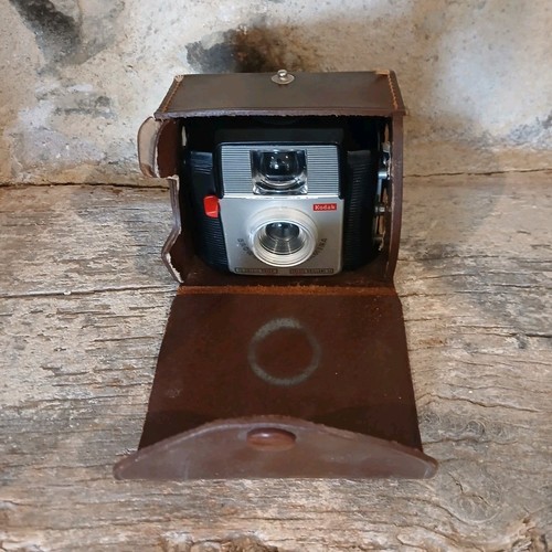 Kodak instamatic 100 compact - kodak,