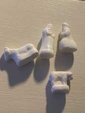 4 Fèves Porcelaine Blanche