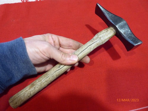 Marteau outil ancien - marteau,