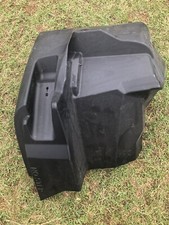 3571823C8 EXTENSION FRONT FENDER SFA- RIGHT HAND ASSEMBLY - No Bolts