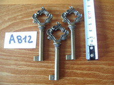 LOT A812 DE 3 CLÉ CLÉS CLEFS