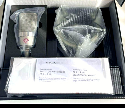 Neumann tlm 102 studio - studio, set