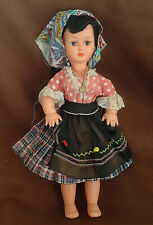 ANCIENNE POUPÉE BELLA brune