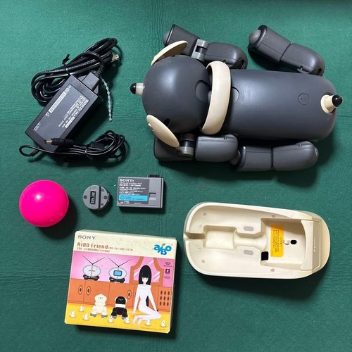 Robot chien vert - , aibo