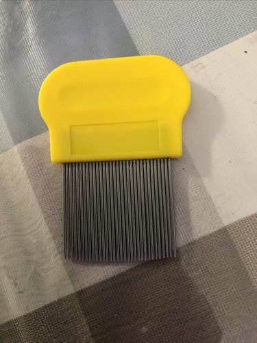 Peigne coiffeur salon de - peigne,