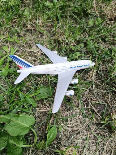 Modèle réduit avion airbus - modèle,