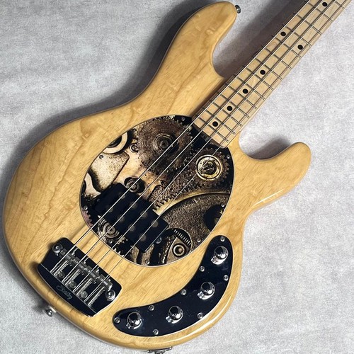 Sterling music man ray - music, 34