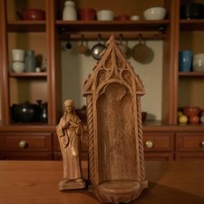 Statue religieuse en bois de chêne 