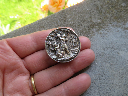 Ancienne petite boite - ancienne,