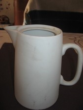 pichet en porcelaine Pillivuyt