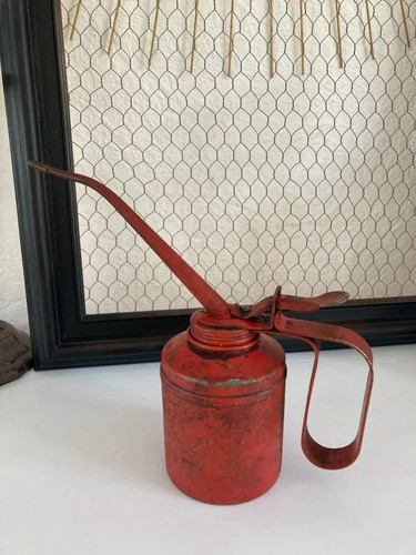 Ancienne burette à - 12,