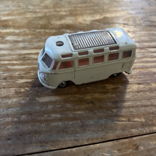 Volkswagen police road - t1,