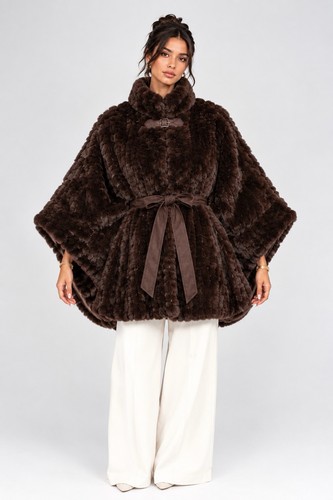 Cape effet fourrure marron