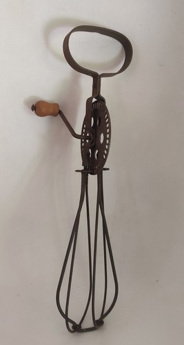 Ancien batteur fouet à - ancien,