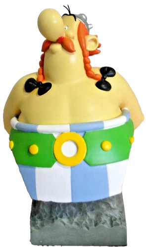 Uderzo attakus sculpture - uderzo,