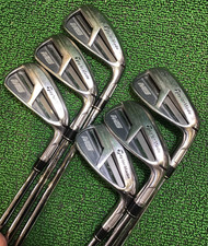 Taylormade M5 Iron Set #5-9,P (6Clubs) /NS Pro Modus3