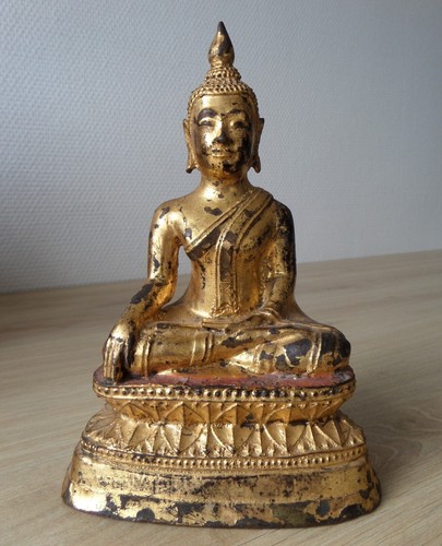 Antique ancien bronze buddha - ancien,