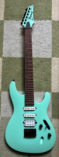 Guitare électrique ibanez - guitare,
