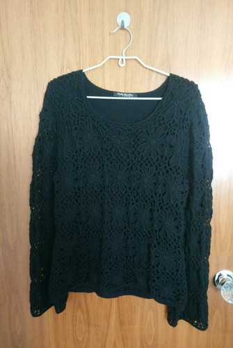 Pull noir style - , crochet