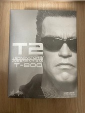 Figurine de collection Sideshow T-800 Terminator 2 Judgment Day très bon état...