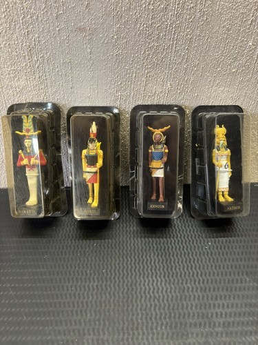 Lot figurines dieux - lot,