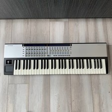 Novation ReMOTE 61 SL MIDI