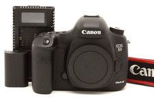 Canon EOS 5D Mark III DSLR Camera Body (79,555 Shots) #49319