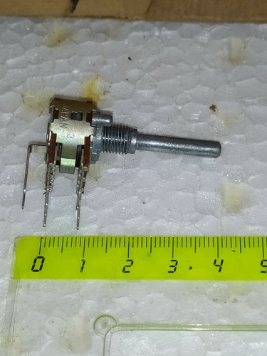 Potentiomètre 100 lin - 2x,
