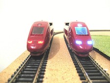 éclairage inversé BLANC & ROUGE ANALOGIQUE POUR TGV THALYS  DUPLEX & POS MEHANO