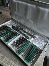 service à poisson Années