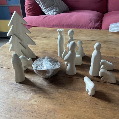 Santons crèche bois - de,
