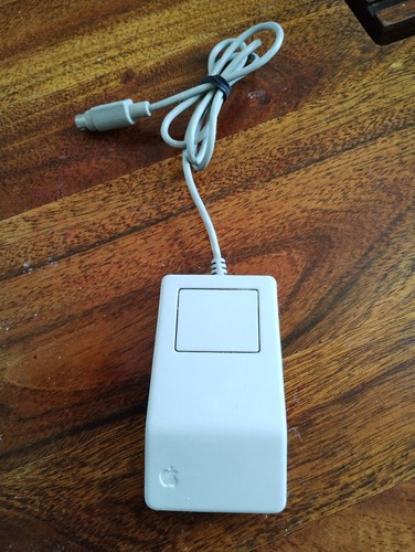 Souris mouse apple macintosh - apple,