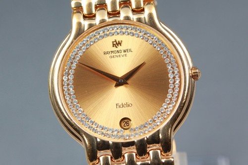 Comme neuve montre - *n,
