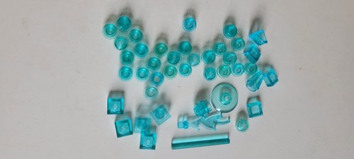 Lego pièces bleu ciel - pièces,