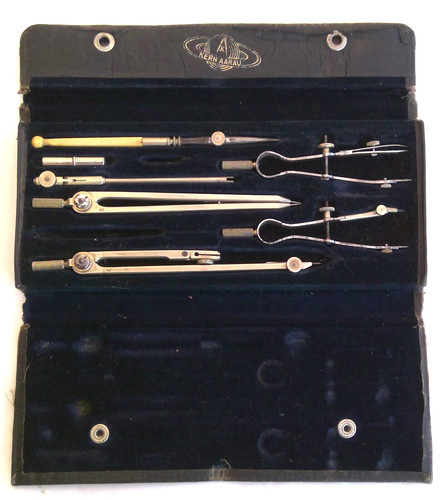 Rare ancienne boite trousse - ancienne, de